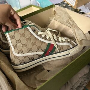 Gucci sneakers